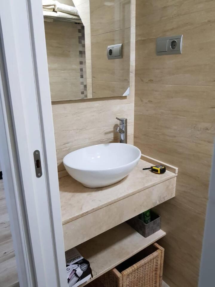 Apartamento Torre San Francisco 베날마데나코스타 외부 사진